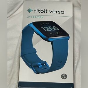 Fitbit Versa Lite in Vibrant Blue